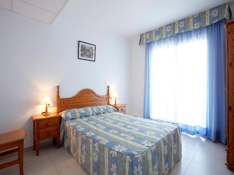 Apartamentos Intersalou Priorat Exteriér fotografie