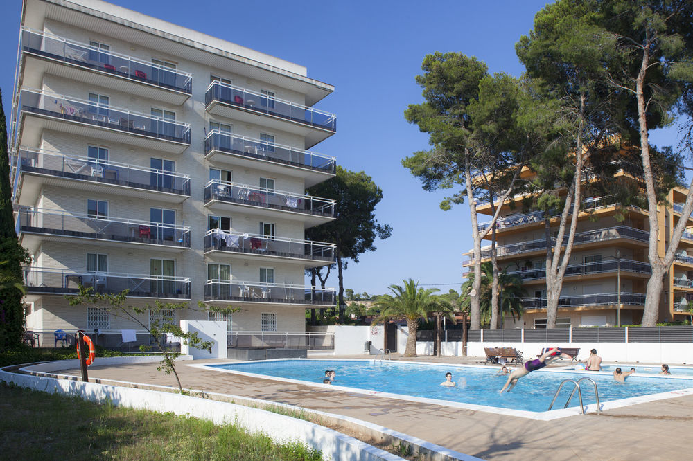 Apartamentos Intersalou Priorat Exteriér fotografie