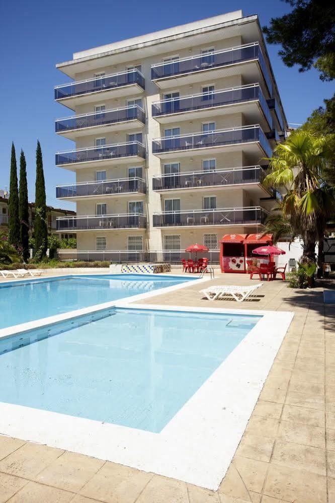 Apartamentos Intersalou Priorat Exteriér fotografie