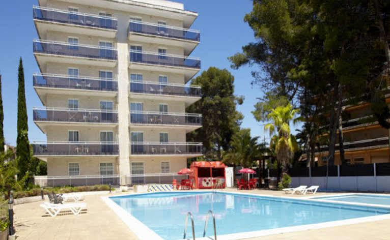 Apartamentos Intersalou Priorat Exteriér fotografie
